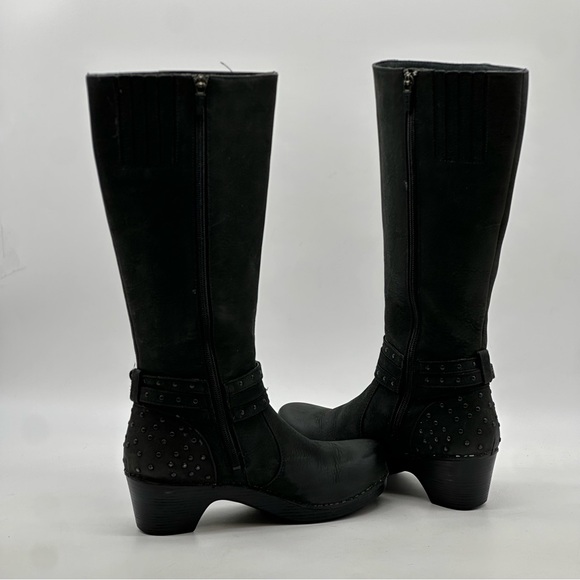 Dansko Myra Studded Boots. Size 6 - Picture 7 of 10
